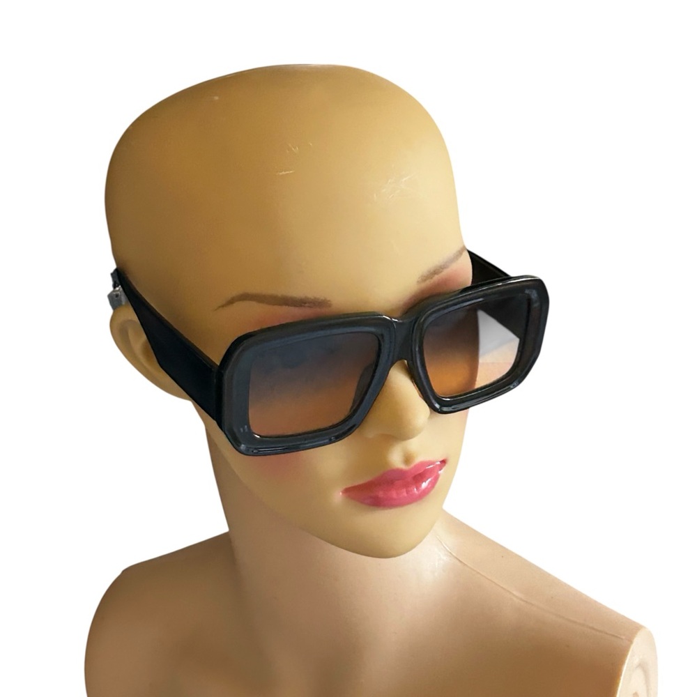 Classy Black Oversized Ombre Sunglasses shaded Dark to Light Lenses NWOT - Picture 12 of 15